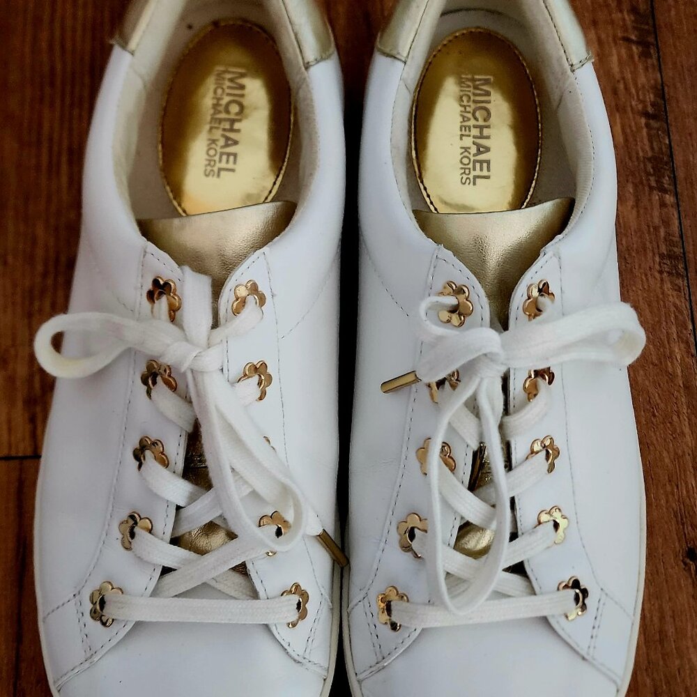 Michael Kors shoes - Picture 2 of 3